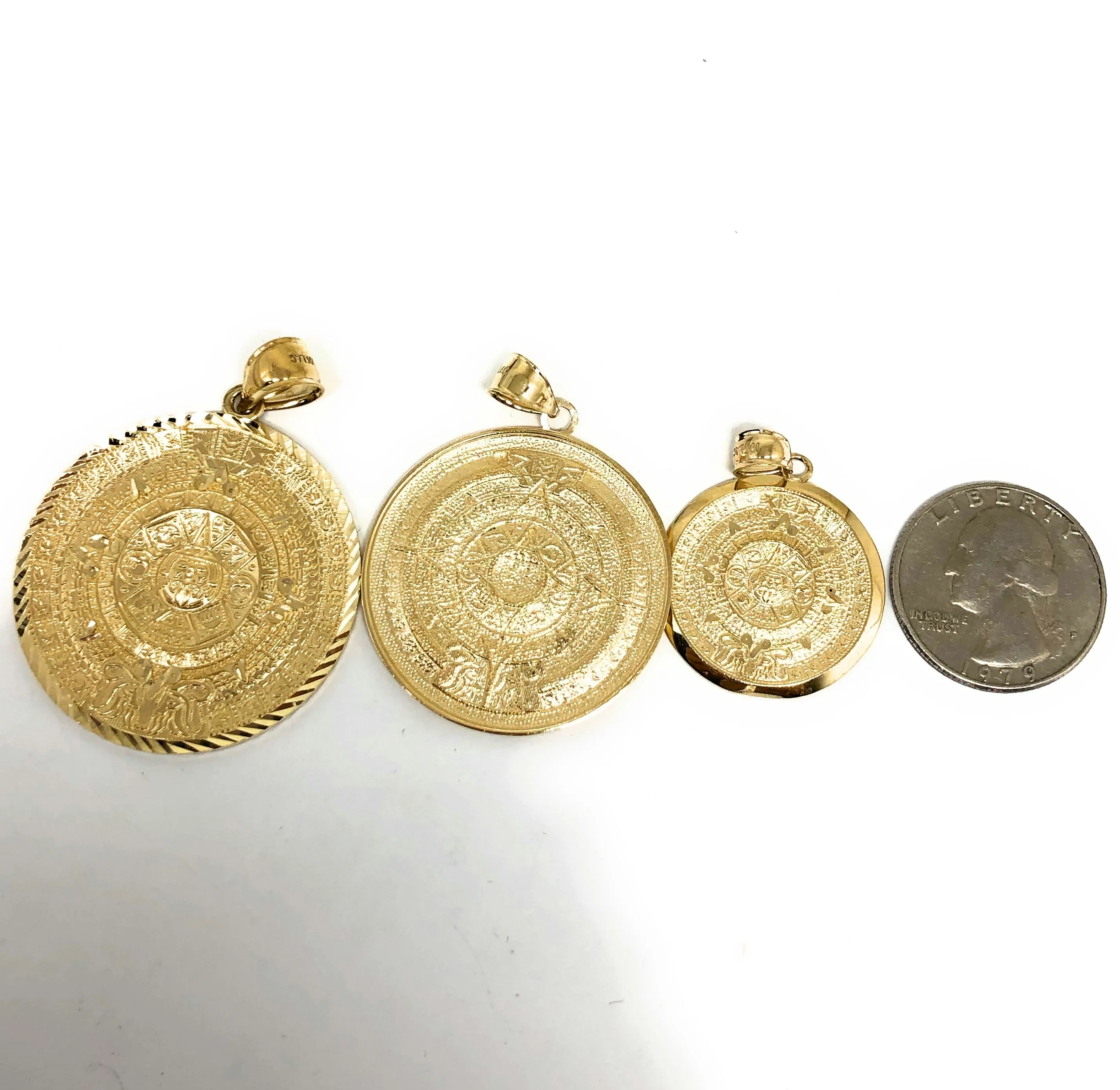 10k Solid Gold Yellow Mexican Aztec Calendar Pendant Necklace with Chain