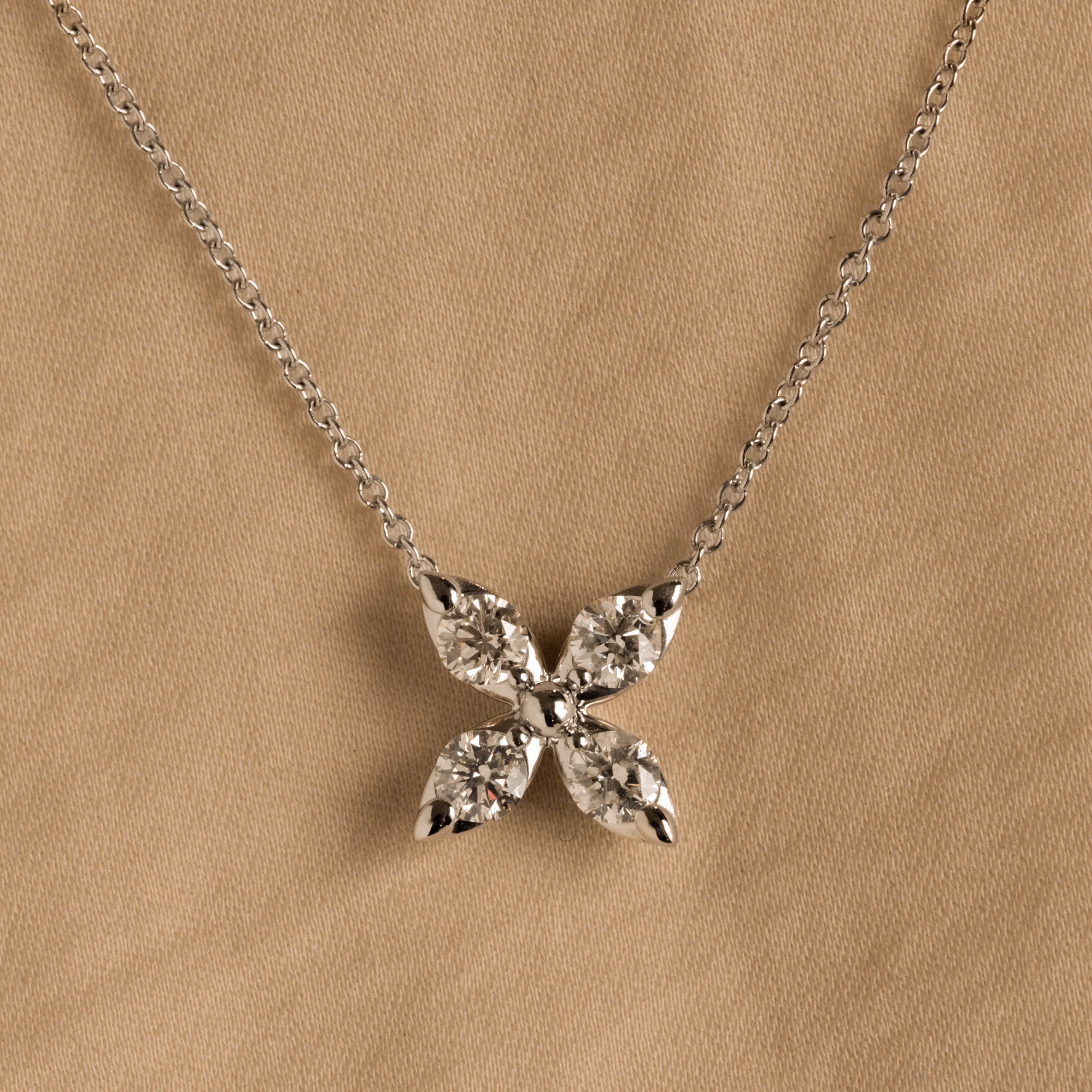 14K Gold 0.40 Carat Total Weight Diamond Clover Flower Pendant Necklace