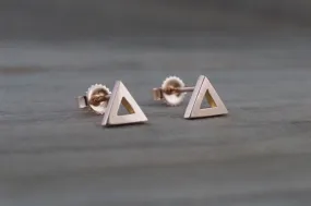 14k Rose or Yellow Gold Pyramid Triangle Stud Earring Studs Open