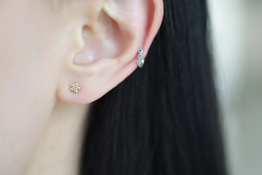 14K Solid Gold Natural Diamond Flower Helix Tragus Cartilage Conch Barbell Piercing Earring Stud