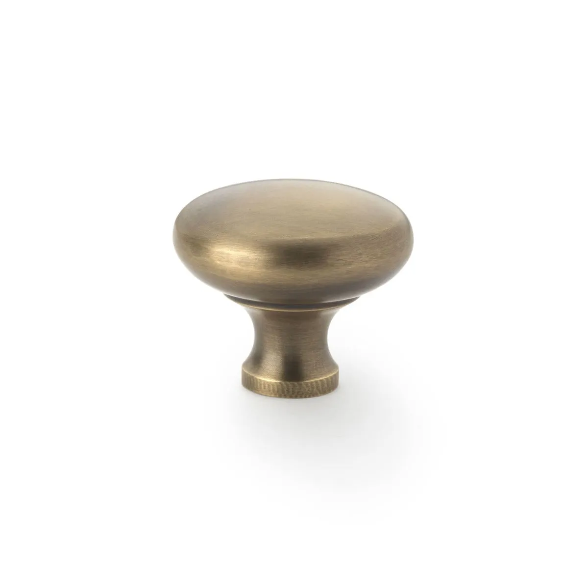 Alexander and Wilks Wade Round Cupboard Knob