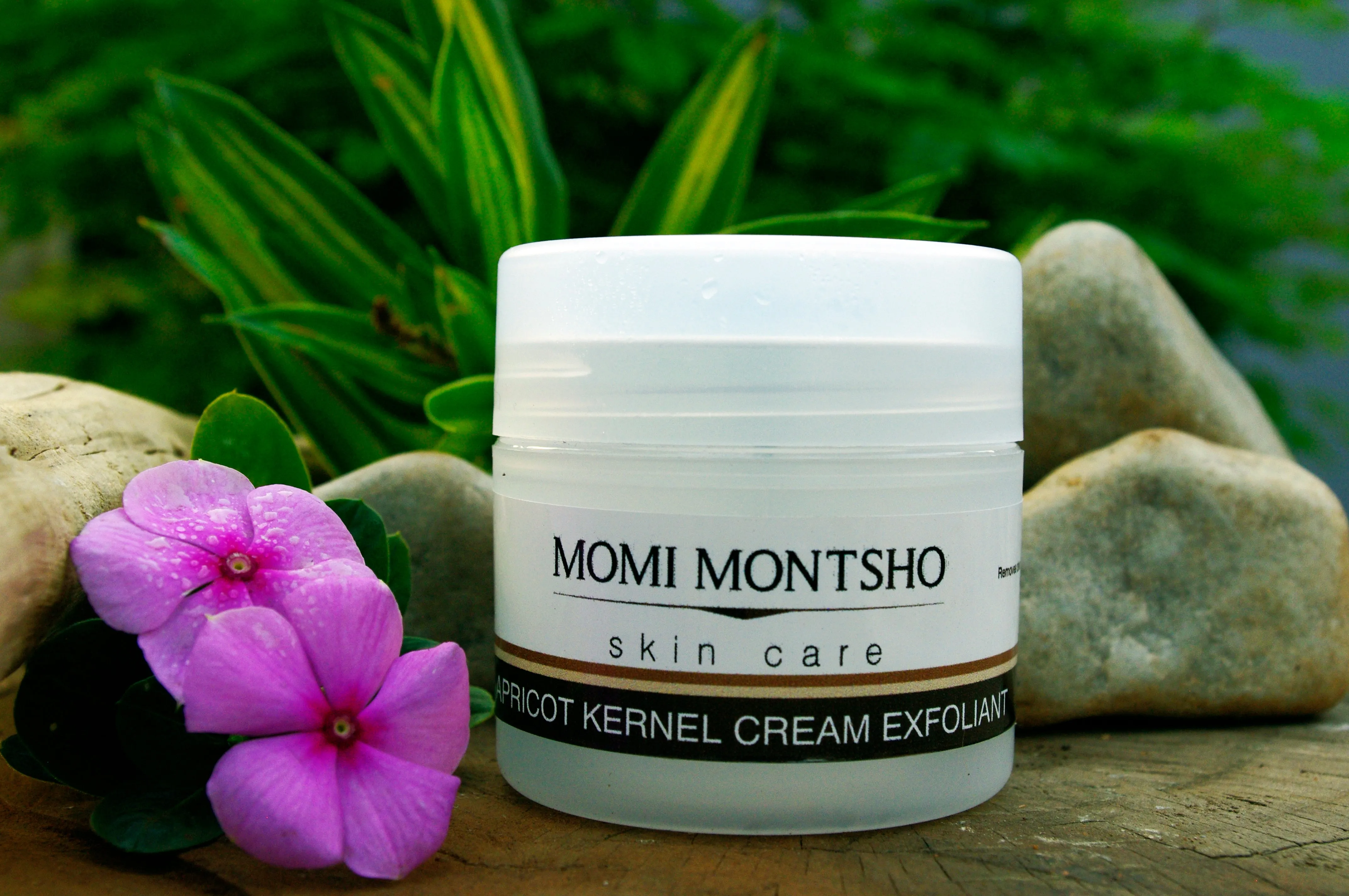 Apricot kernel cream exfoliant