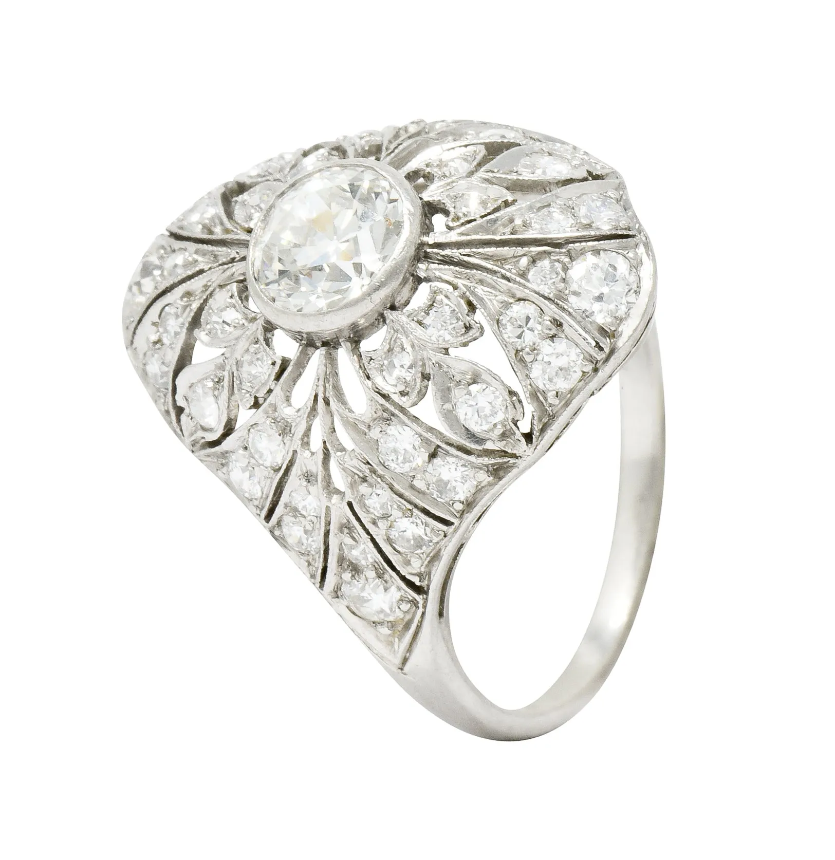 Edwardian 1.70 CTW Diamond Platinum Foliate Dinner Ring