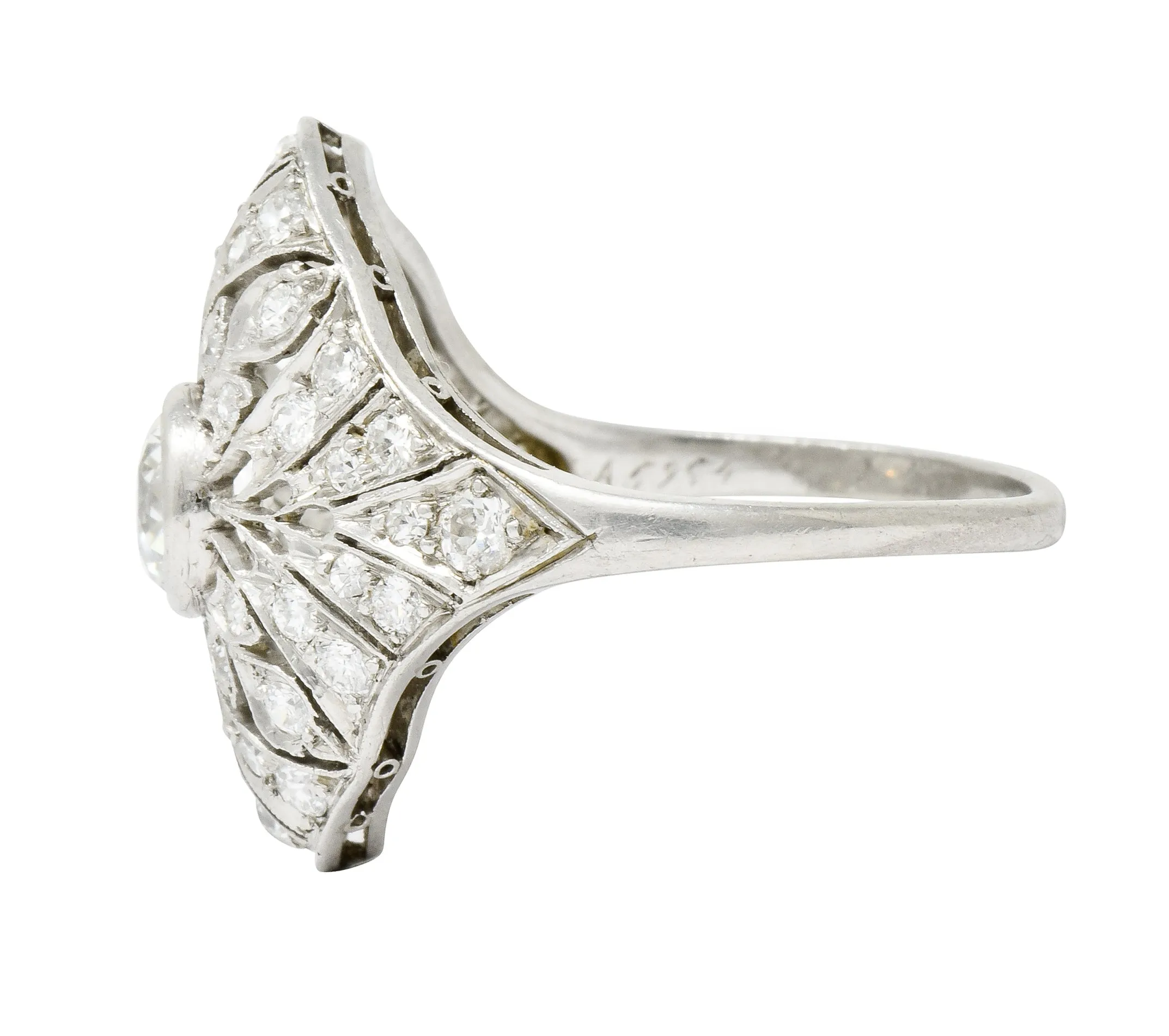 Edwardian 1.70 CTW Diamond Platinum Foliate Dinner Ring