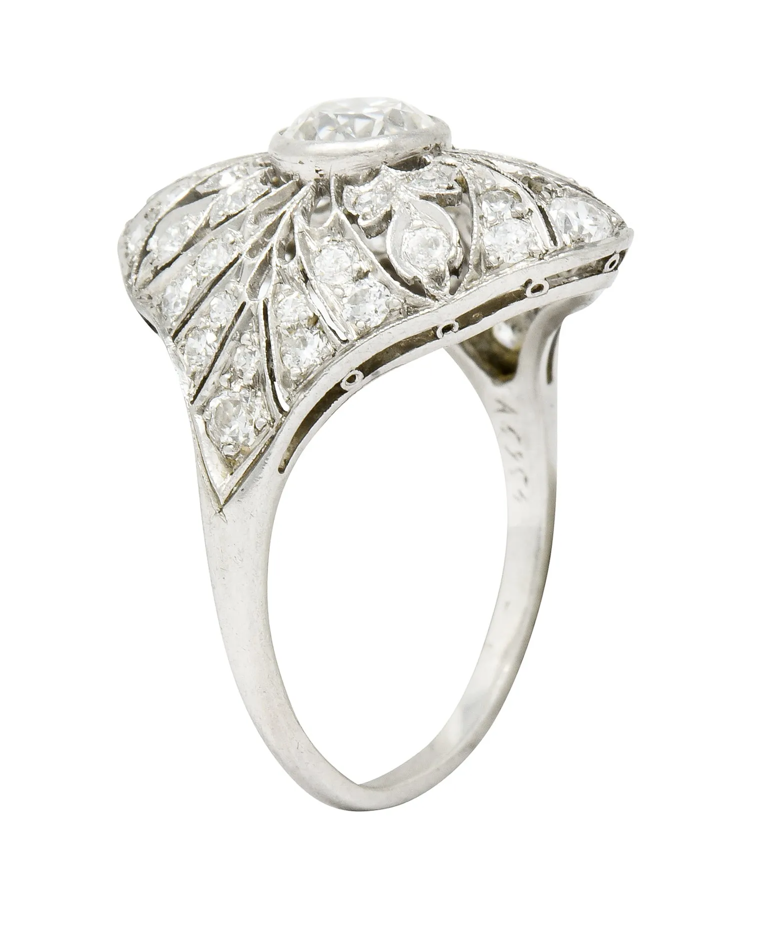 Edwardian 1.70 CTW Diamond Platinum Foliate Dinner Ring