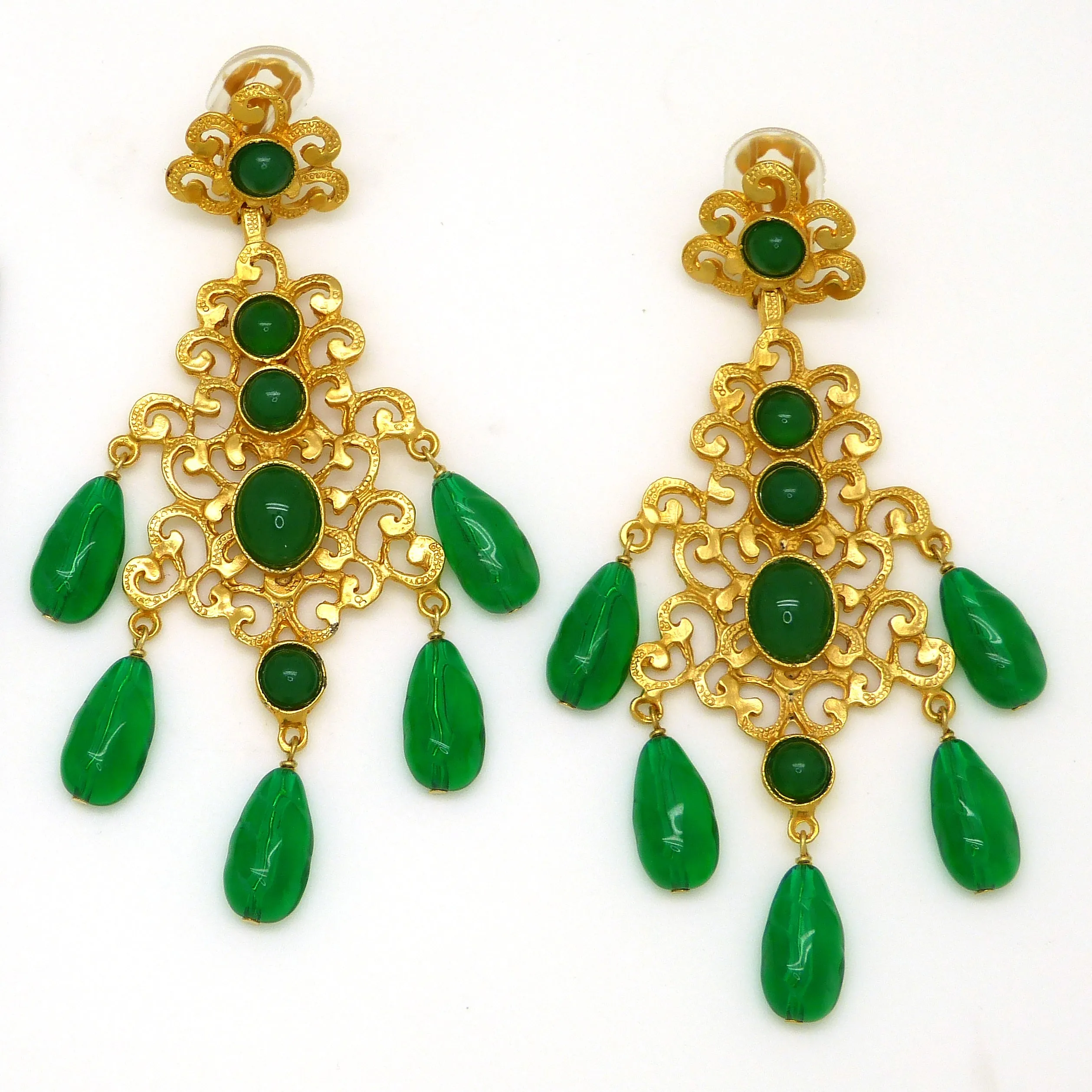 Kenneth Jay Lane KJL Emerald  Cabochon Chandalier Dangle Earrings Marked