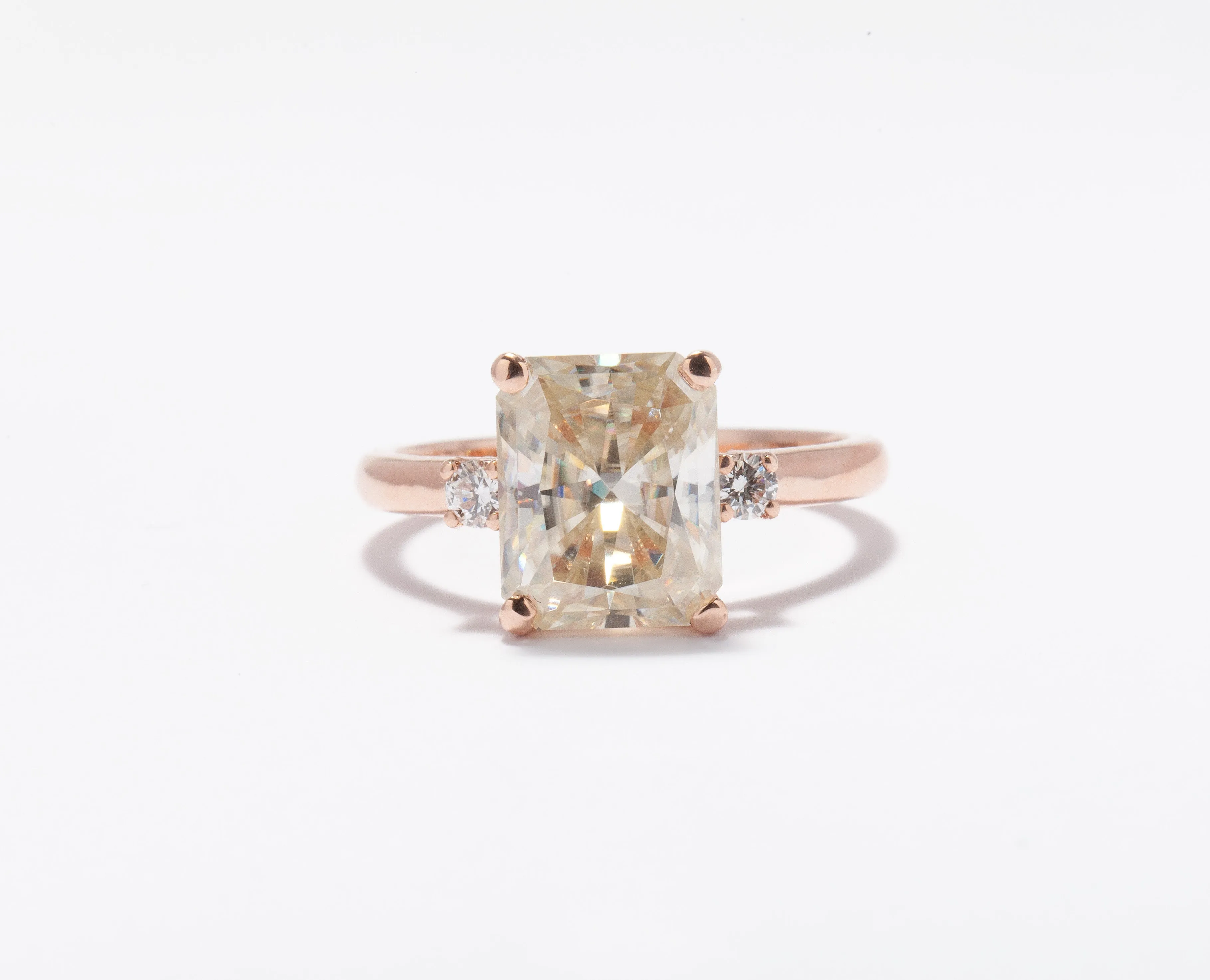 Lotus - Emerald Cut