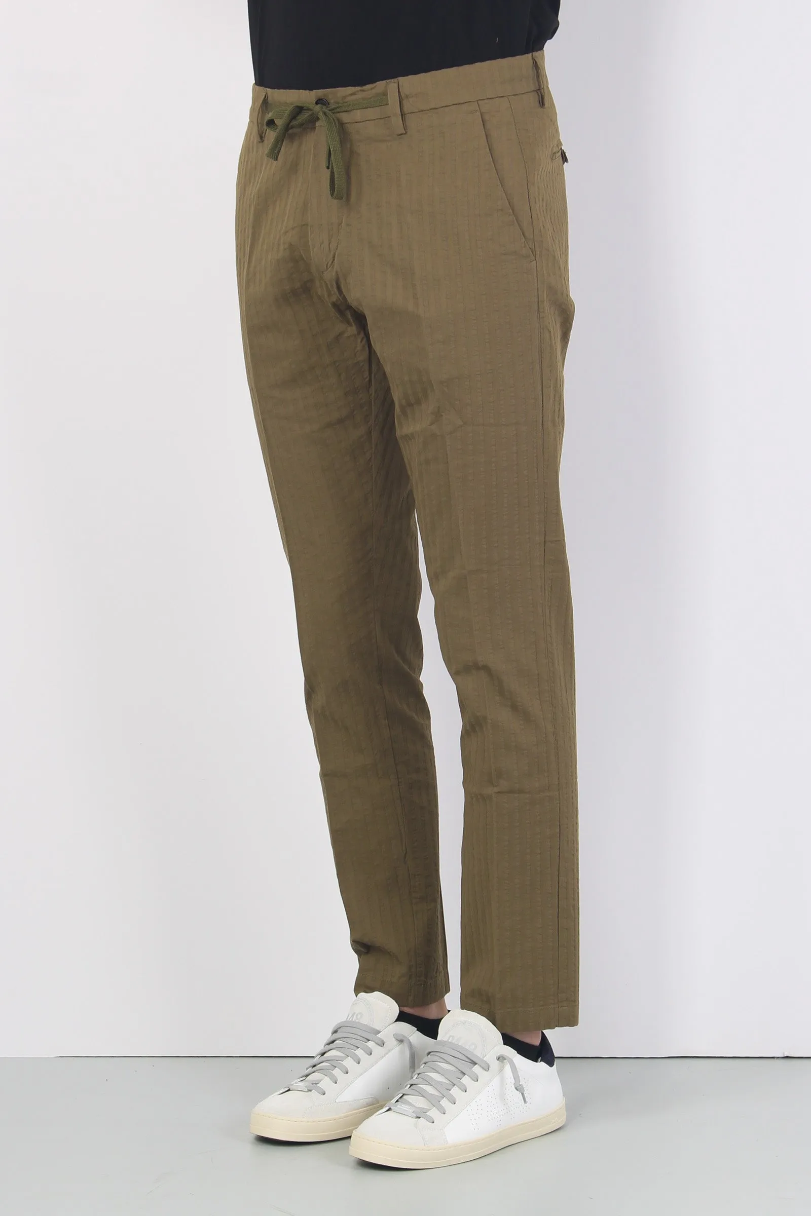 Pantalone Riga Tono Su Tono Military