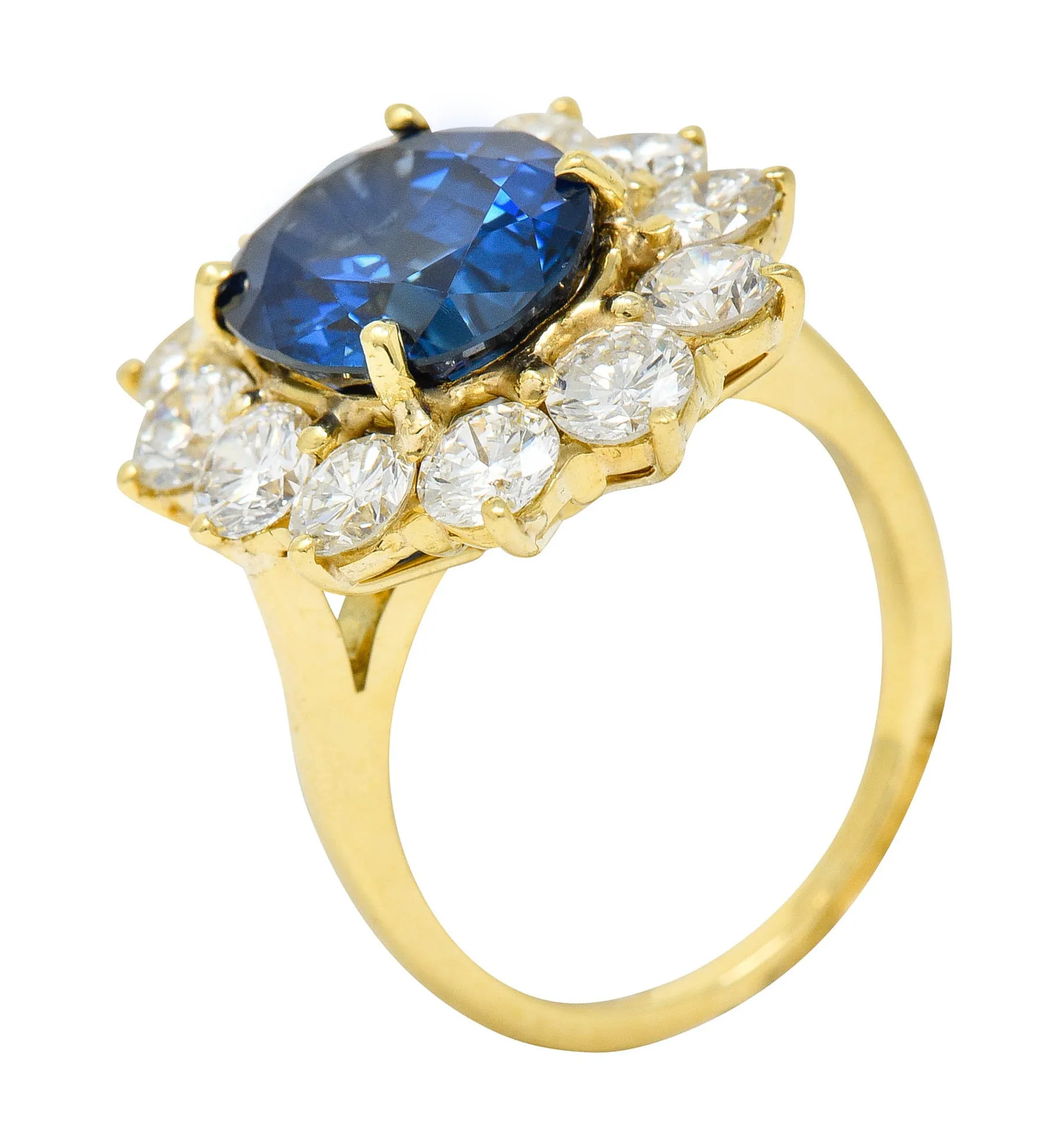 Vintage 7.20 CTW Sapphire Diamond 18 Karat Gold Cluster Ring