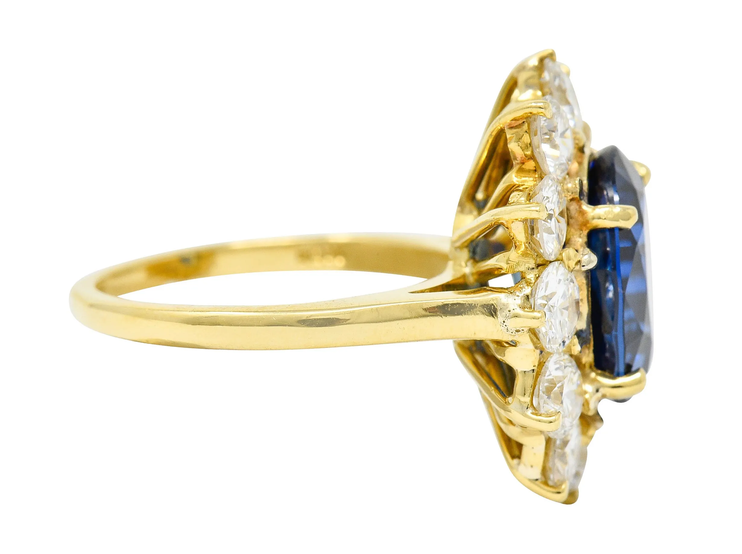 Vintage 7.20 CTW Sapphire Diamond 18 Karat Gold Cluster Ring